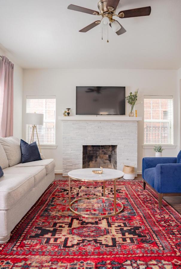 Unit 1 - Spacious & Renovated Apt Home In The City'S Action Houston Exteriér fotografie